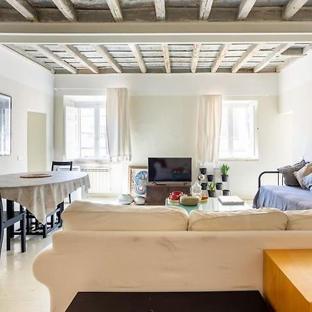 Best Authentic Apartment Monti 5 Mins From Colosseum Exterior photo