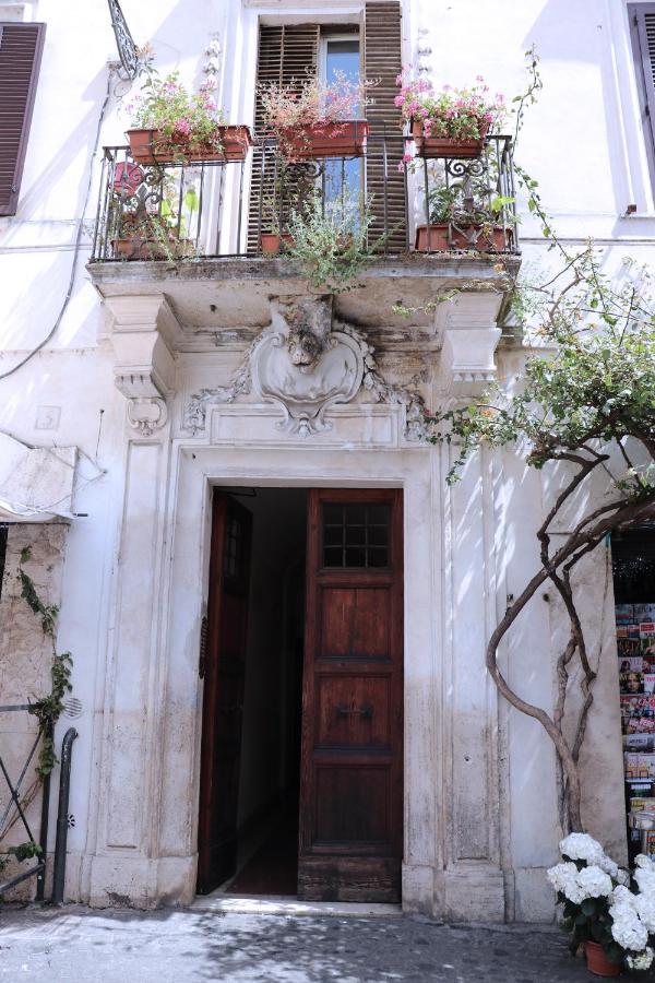 Best Authentic Apartment Monti 5 Mins From Colosseum Exterior photo